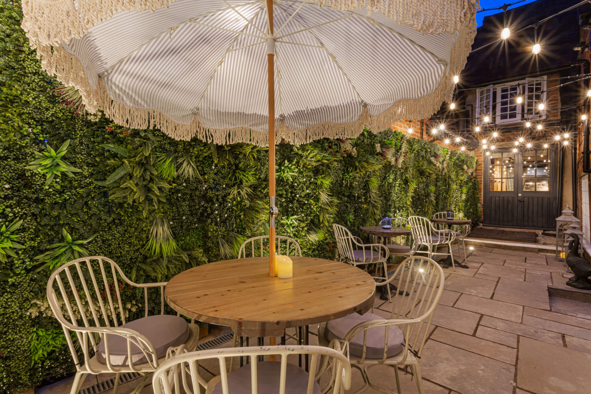 The George Hotel Dorchester on Thames Gardens and Courtyards scaled