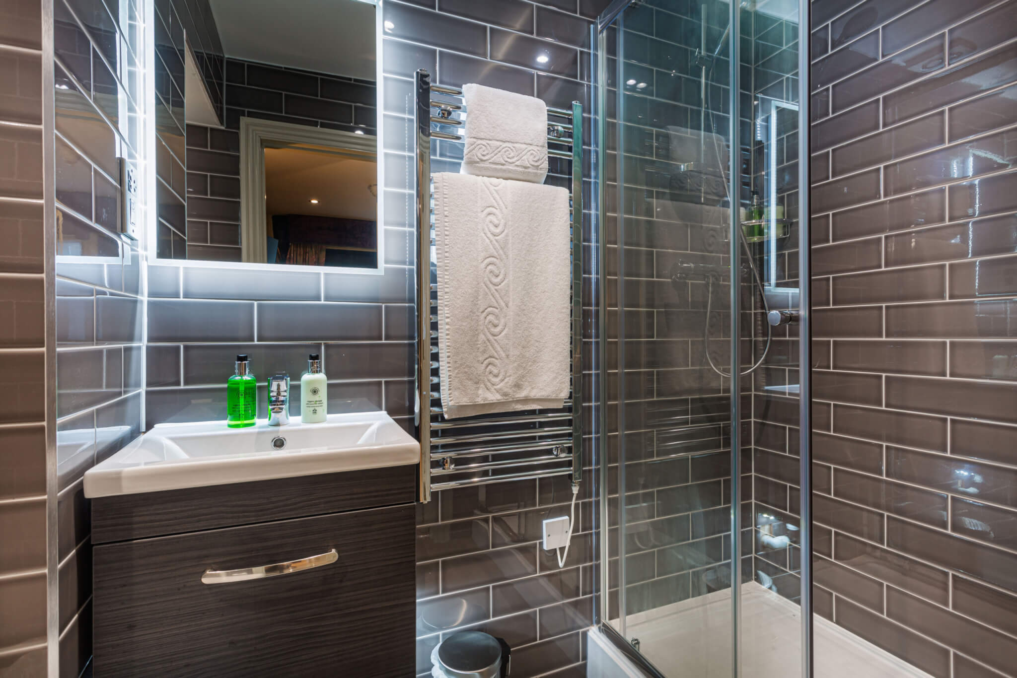 Classic Single Room Hotel Dorchester 4 scaled