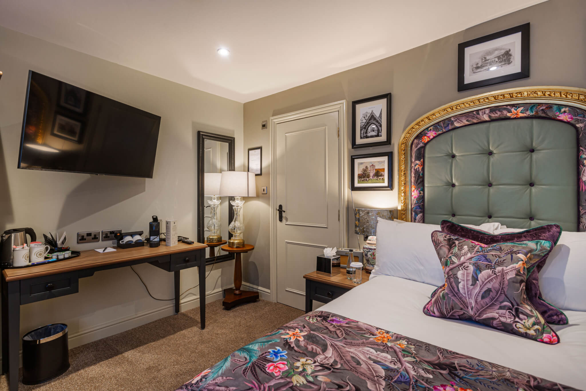Classic Single Room Hotel Dorchester 5 scaled